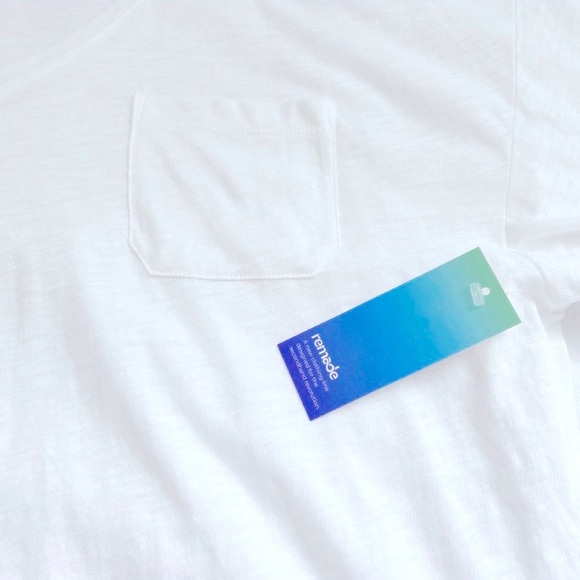 Remade By Thredup White V-Neck Pocket T-Shirt, Size Large - Picture 3 of 8